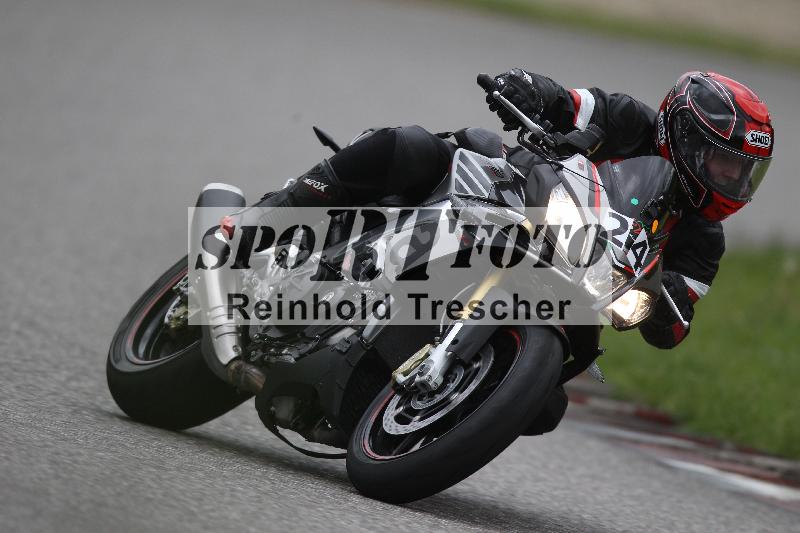 /Archiv-2025/10 23.04.2025 Cornu Master School ADR/gruen-vert/24